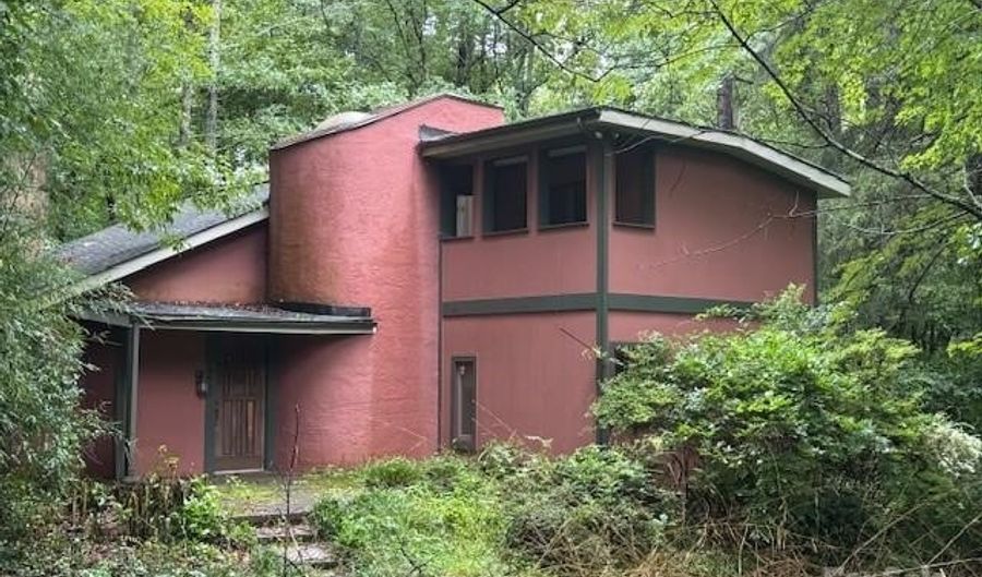 1451 Blueberry Ln, Charlotte, NC 28226 - 2 Beds, 2 Bath