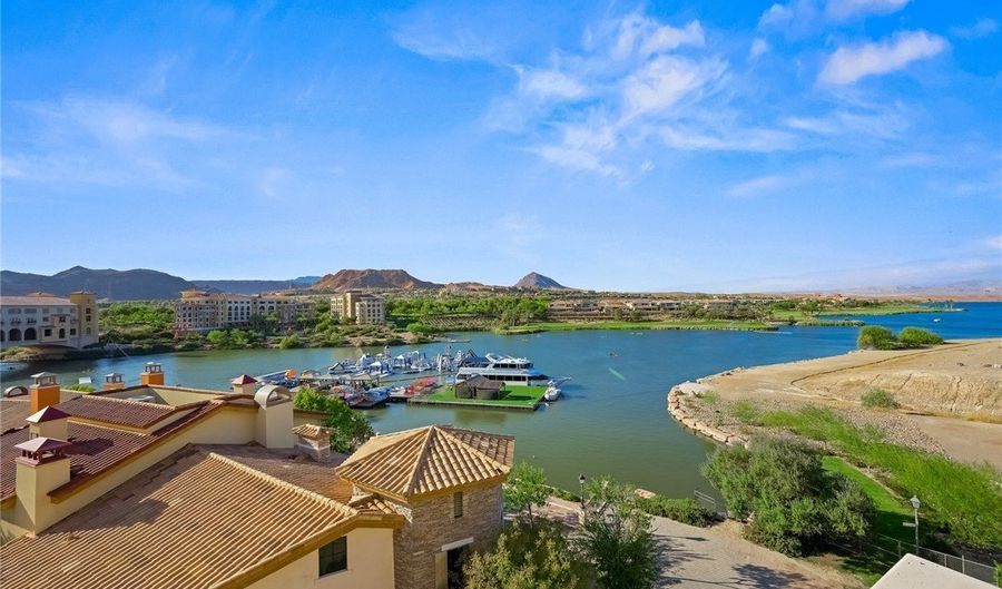 30 Strada Di Villaggio 324, Henderson, NV 89011 - 2 Beds, 2 Bath