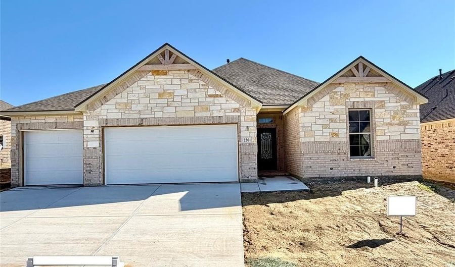 220 Cheyenne Trl, Alvarado, TX 76009 - 3 Beds, 2 Bath