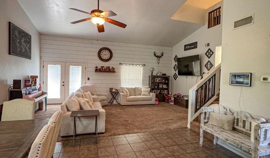 1837 Hays Dr, Carlsbad, NM 88220 - 3 Beds, 3 Bath