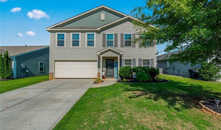 108 Traditions Blvd, Anderson, SC 29625 - 5 Beds, 3 Bath