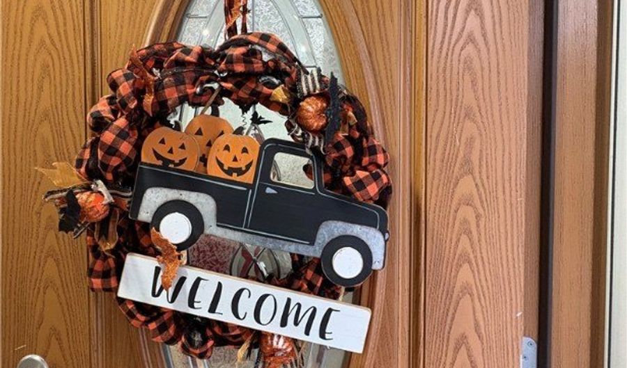 1106 Wade St, Aliquippa, PA 15001 - 3 Beds, 2 Bath