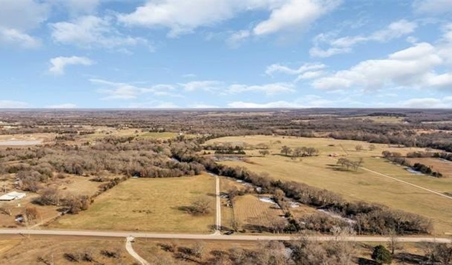 6296 Dickson Rd, Ardmore, OK 73401 - 3 Beds, 2 Bath