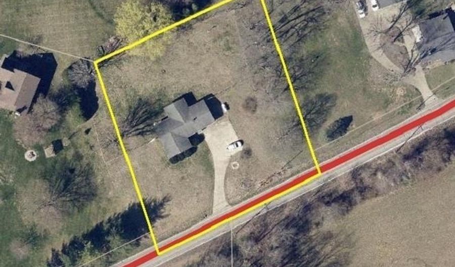 335 E State Road 58, Bedford, IN 47421 - 3 Beds, 2 Bath