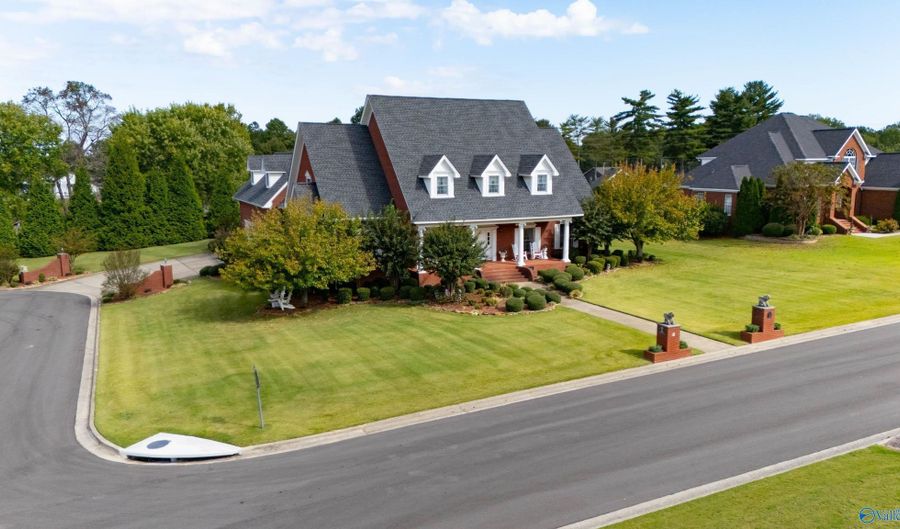444 Turnberry Ln, Albertville, AL 35951 - 3 Beds, 4 Bath