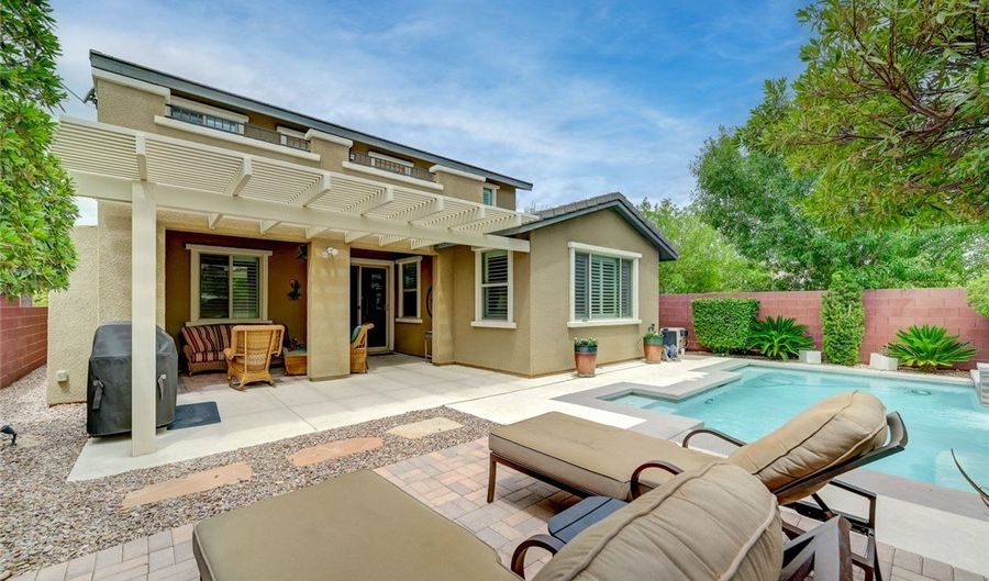 5880 Glory Heights Dr, Las Vegas, NV 89135 - 4 Beds, 4 Bath