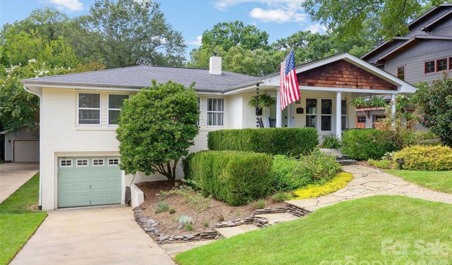 2215 Chatham Ave, Charlotte, NC 28205 - 3 Beds, 2 Bath