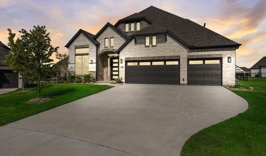 308 Big Antler Ct, Heath, TX 75032 - 4 Beds, 3 Bath