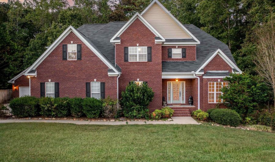 833 LILLIAN Ln, Anniston, AL 36207 - 3 Beds, 4 Bath