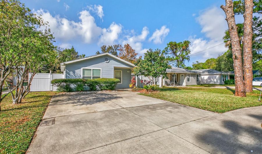 1528 JORDAN St, Atlantic Beach, FL 32233 - 3 Beds, 2 Bath