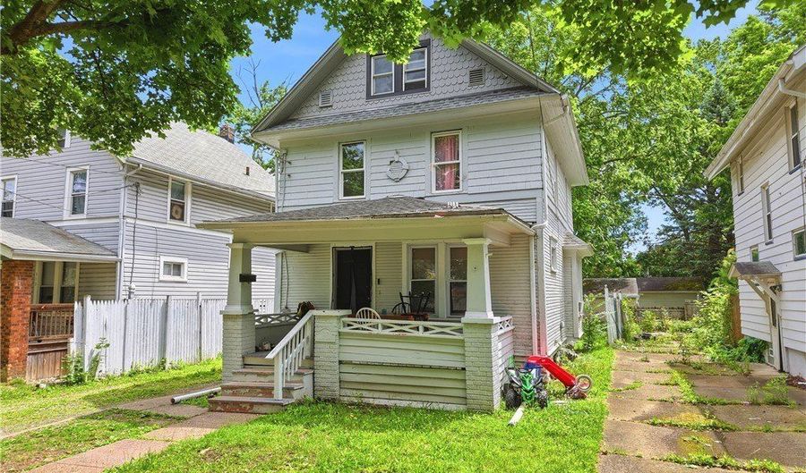 317 Black St, Akron, OH 44306 - 4 Beds, 1 Bath