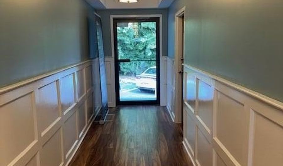 148 Waterloo St SW Suite 5, Aiken, SC 29801 - 0 Beds, 2 Bath
