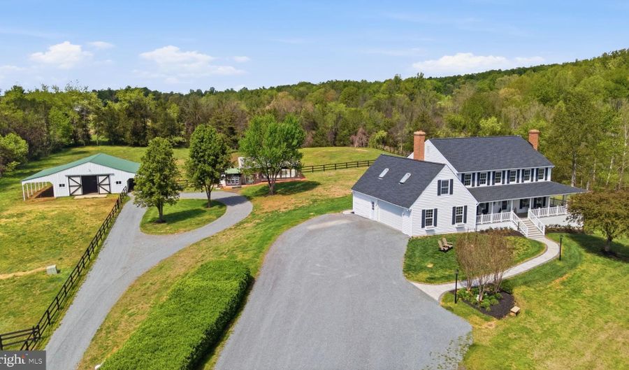 5191 BEACH RIDGE Ln, Amissville, VA 20106 - 5 Beds, 5 Bath