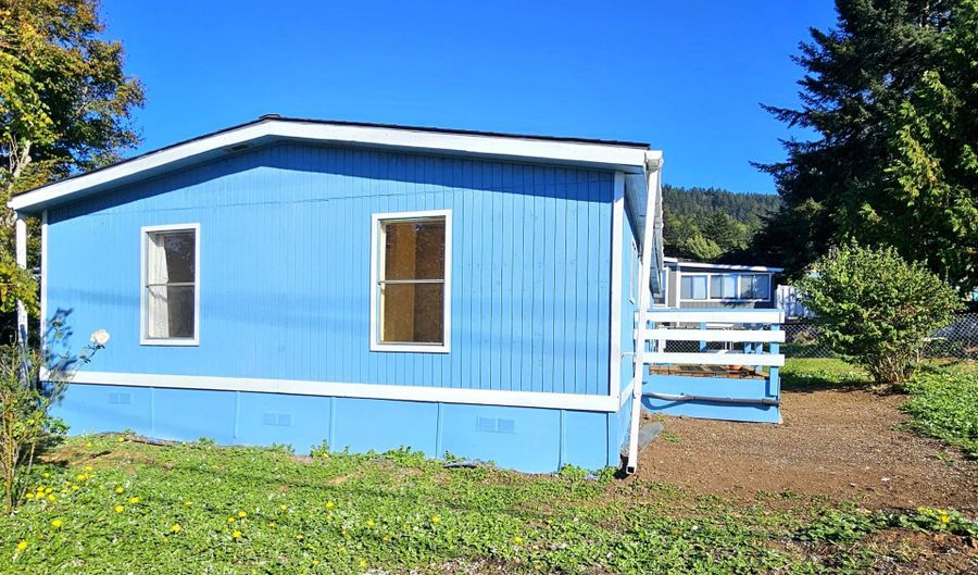 97841 HARBOR VIEW Cir, Brookings, OR 97415 - 3 Beds, 2 Bath