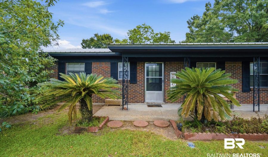 202 Driskell Ave, Bay Minette, AL 36507 - 3 Beds, 2 Bath
