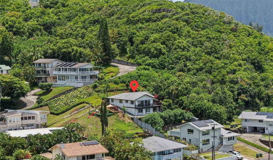 44-712 Hoonani Pl A, Kaneohe, HI 96744 - 4 Beds, 3 Bath