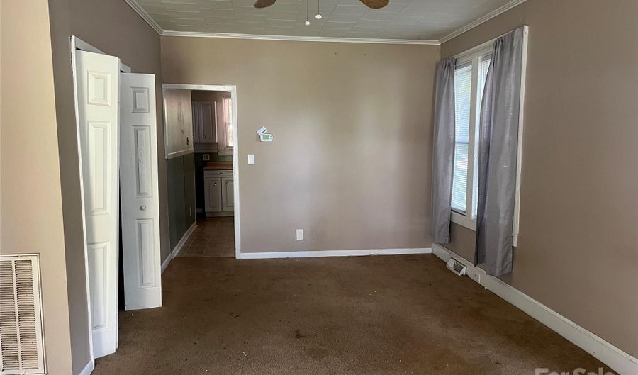 52 Willow St 14, Badin, NC 28009 - 2 Beds, 1 Bath