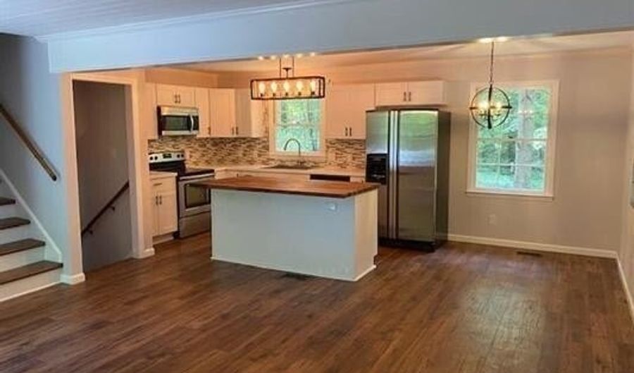 8017 Monitor Ct, Apex, NC 27539 - 3 Beds, null Bath