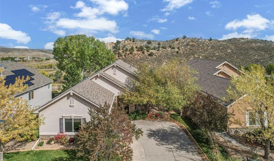 822 Fox Hollow Ln, Golden, CO 80401 - 3 Beds, 3 Bath