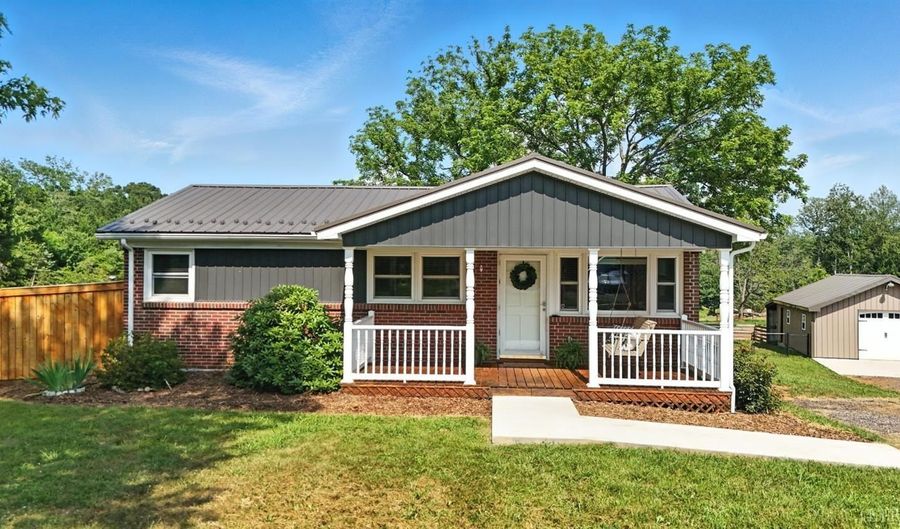 189 HIGGINBOTHAM Crk, Amherst, VA 24521 - 3 Beds, 2 Bath
