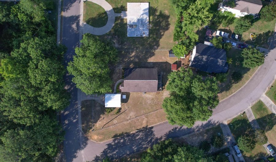 634 Chesterfield St N, Aiken, SC 29801 - 3 Beds, 2 Bath