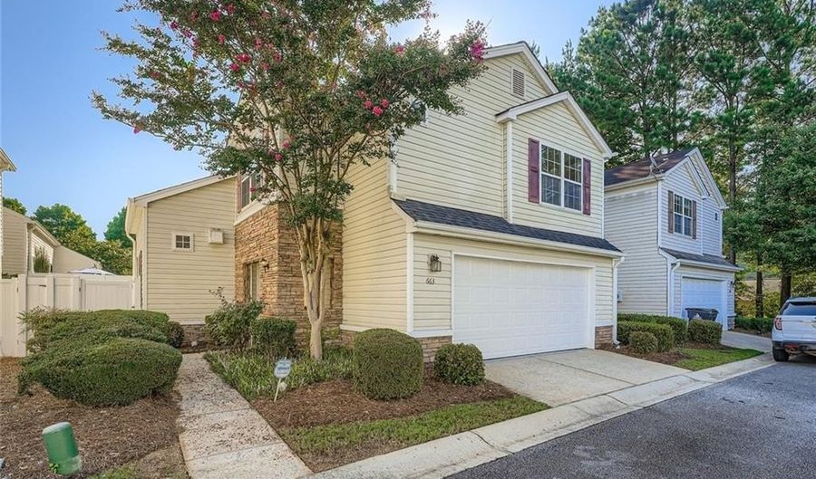 663 Windcroft Cir NW, Acworth, GA 30101 - 3 Beds, 3 Bath