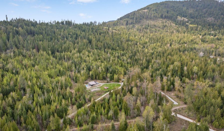 2636 Barnhardt Rd, Careywood, ID 83809 - 3 Beds, 1 Bath