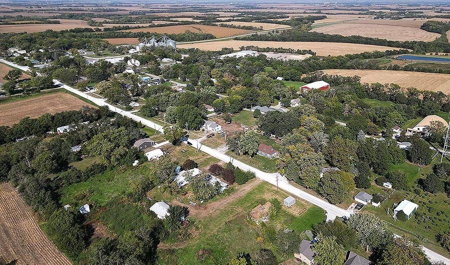 501 E 1st St, Alvo, NE 68304 - 2 Beds, 1 Bath