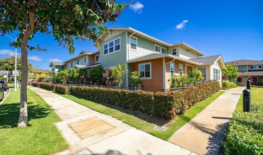 550 Kamaaha Ave 806, Kapolei, HI 96707 - 3 Beds, 3 Bath