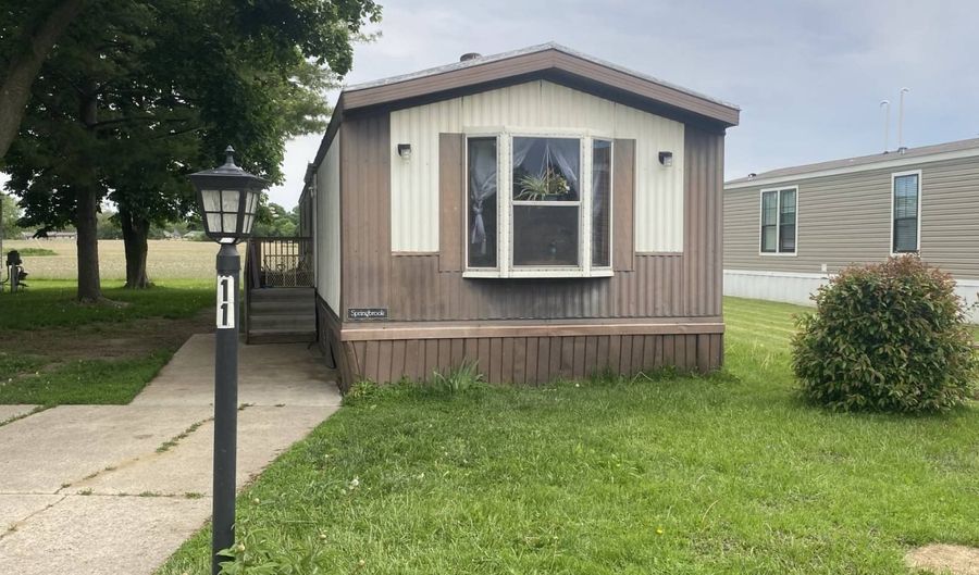 411 S. Grover Ave 11, Alma, MI 48801 - 3 Beds, 2 Bath