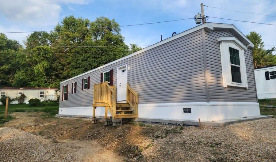 24 Cassie Ln, Bennington, VT 05201 - 2 Beds, 2 Bath