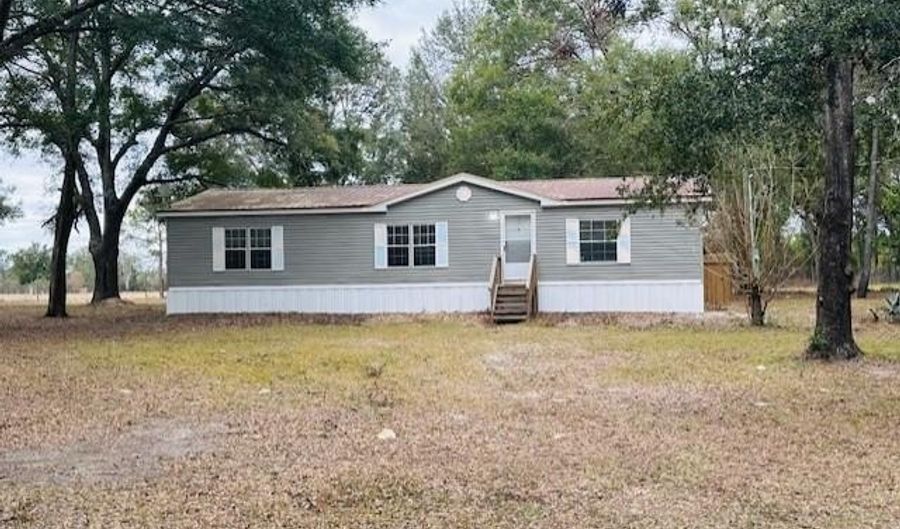 4232 47th Pl, Bell, FL 32619 - 3 Beds, 2 Bath