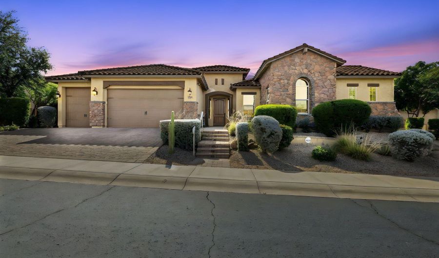 5907 E CALLE DE LAS ESTRELLAS, Cave Creek, AZ 85331 - 3 Beds, 4 Bath