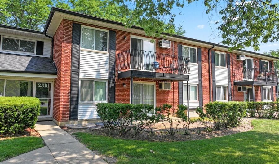 2319 E Olive St 1D, Arlington Heights, IL 60004 - 1 Beds, 1 Bath