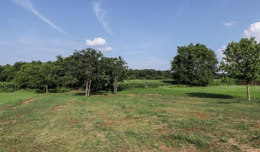202 John Purdom, Almo, KY 42020 - 3 Beds, 2 Bath