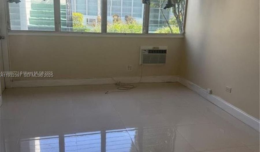 1070 98th St 11, Bay Harbor Islands, FL 33154 - 1 Beds, 1 Bath