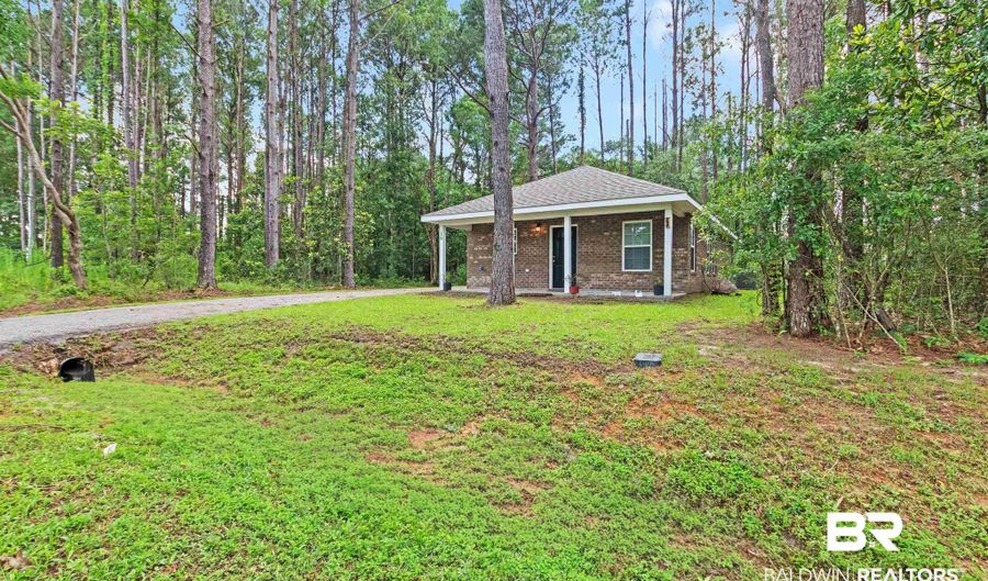 10 Middleton Ln, Atmore, AL 36502 - 3 Beds, 2 Bath