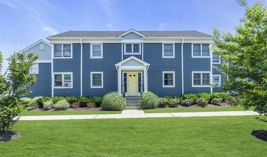 304 Deal Lake Dr 34, Asbury Park, NJ 07712 - 1 Beds, 1 Bath