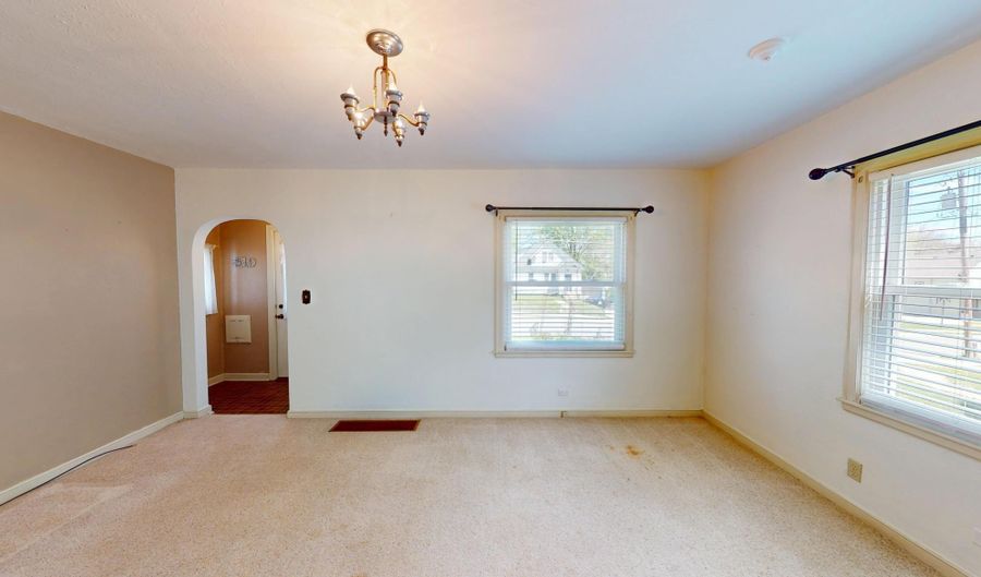 510 Johnson St, Albert Lea, MN 56007 - 2 Beds, 1 Bath