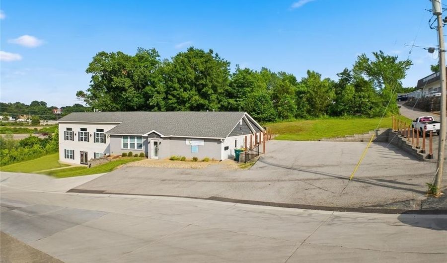 3601 Commerce Dr Cardinal, Arnold, MO 63010 - 0 Beds, 0 Bath