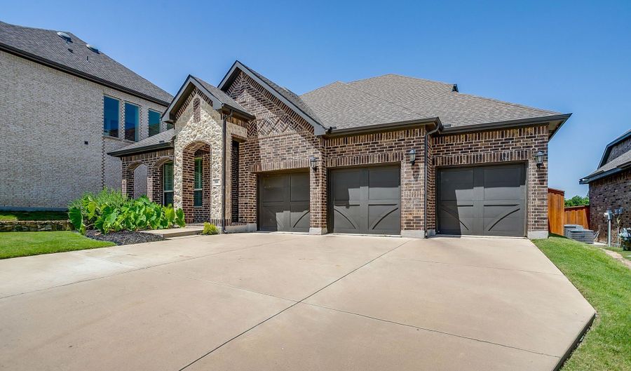 504 Soaring Star Ln, Aledo, TX 76008 - 4 Beds, 3 Bath