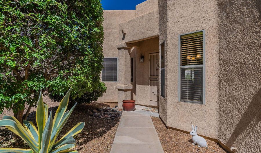 2404 S Orchard View Dr, Green Valley, AZ 85614 - 2 Beds, 2 Bath