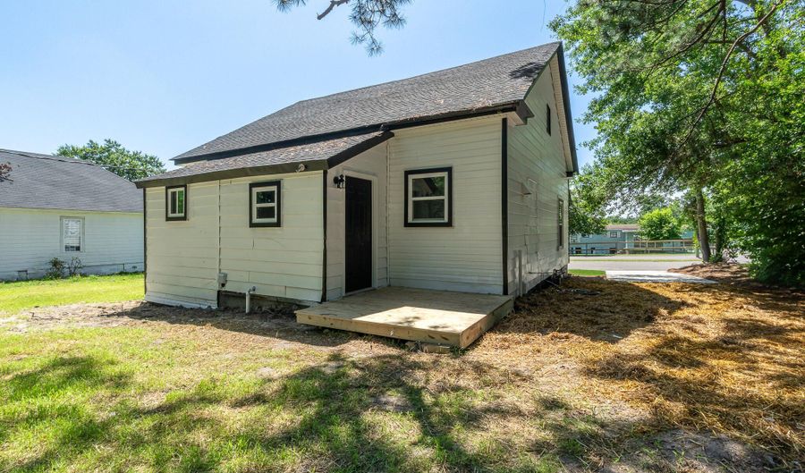 5 Elm St, Beech Island, SC 29841 - 2 Beds, 2 Bath