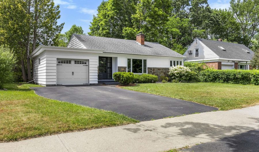 356 S Manning Blvd, Albany, NY 12208 - 3 Beds, 2 Bath