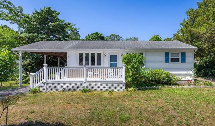 704 E CHANESE Ln, Absecon, NJ 08205 - 2 Beds, 1 Bath