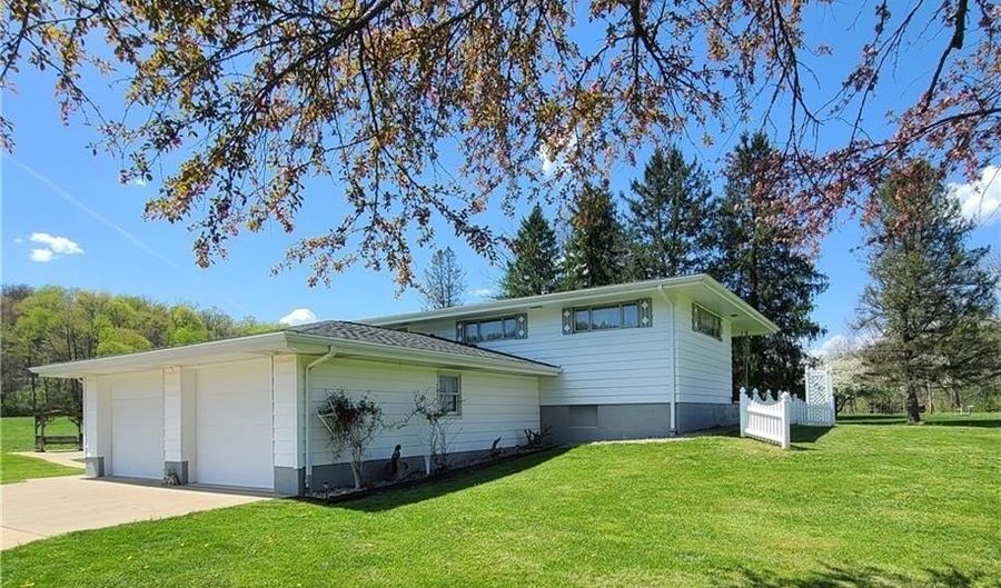 332 Township Road 153, Adena, OH 43901 - 3 Beds, 1 Bath