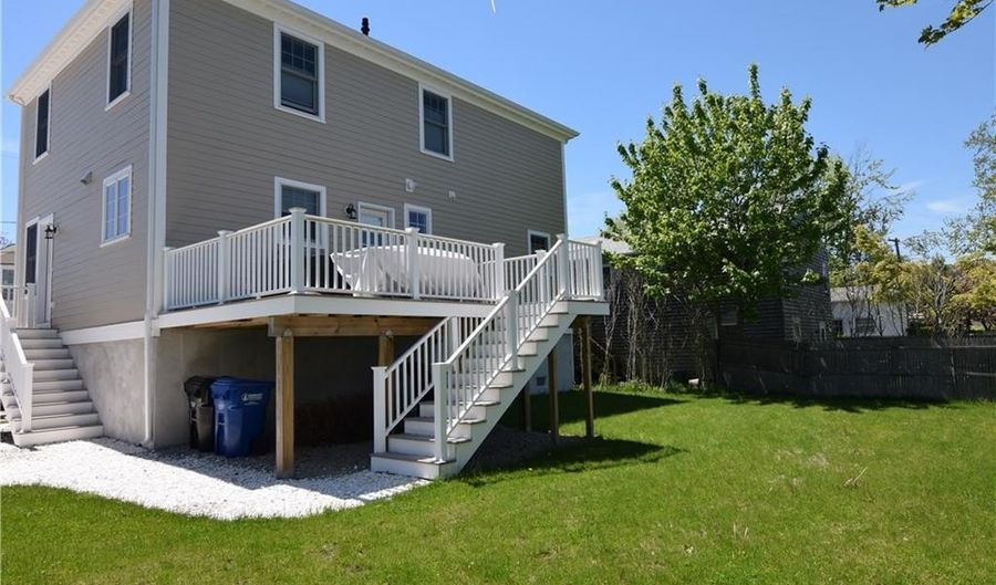 24 Stockholm St, Newport, RI 02840 - 3 Beds, 3 Bath