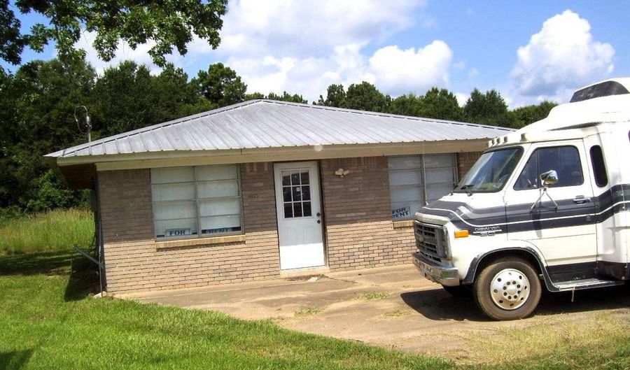 1039 N CONSTITUTION Ave, Ashdown, AR 71822 - 1 Beds, 1 Bath