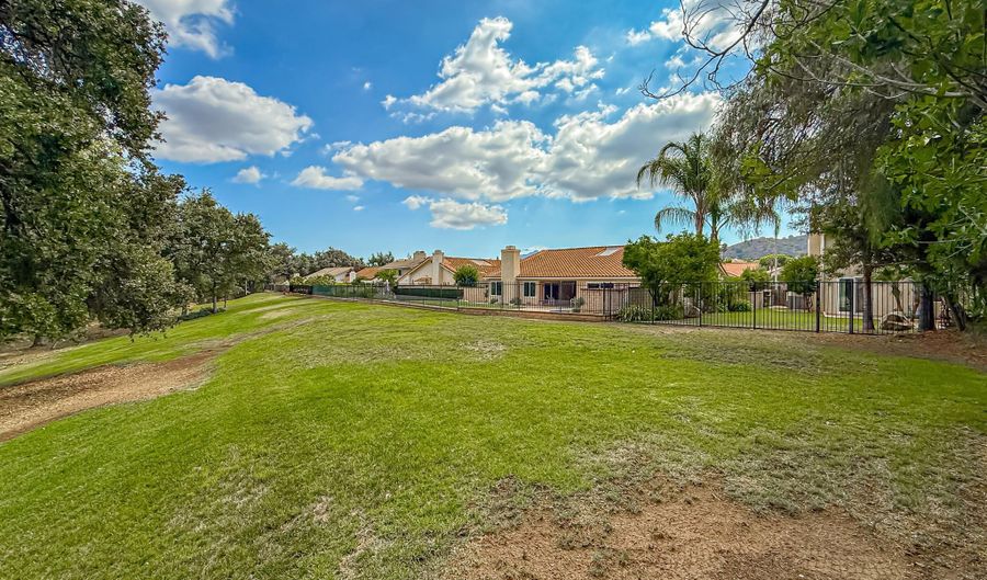 29251 Fountainwood, Agoura Hills, CA 91301 - 4 Beds, 4 Bath