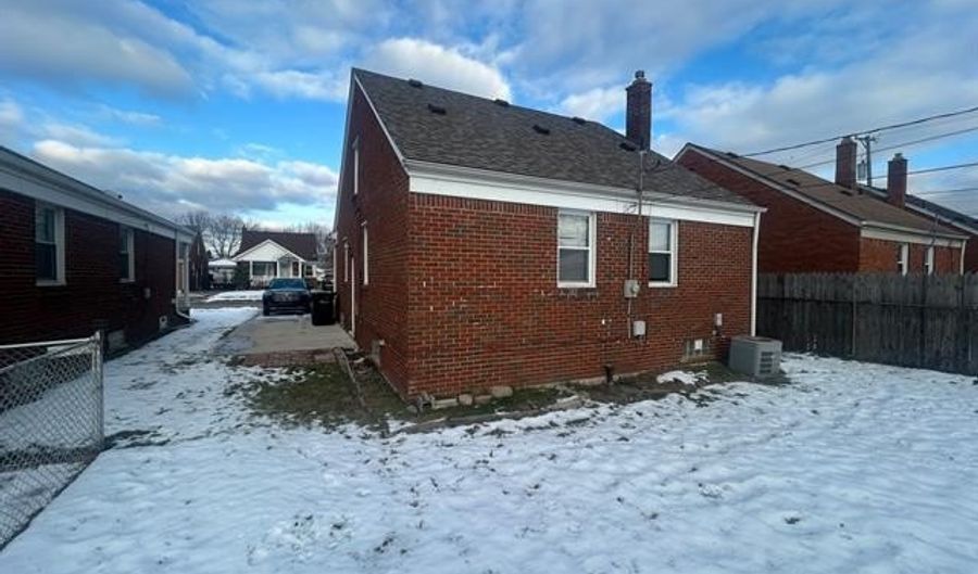 15545 Oconnor Ave, Allen Park, MI 48101 - 3 Beds, 1 Bath